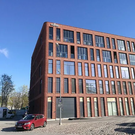 Martensi Majutus * Pärnu